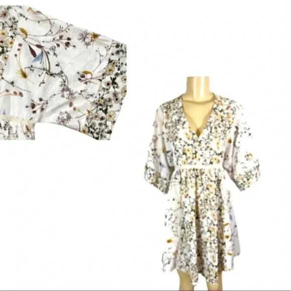 UMGEE VNECK BOHEMIAN FAIRYCORE DRESS WITH WHITE AND YELLOW FLOWER - Picture 8 of 9